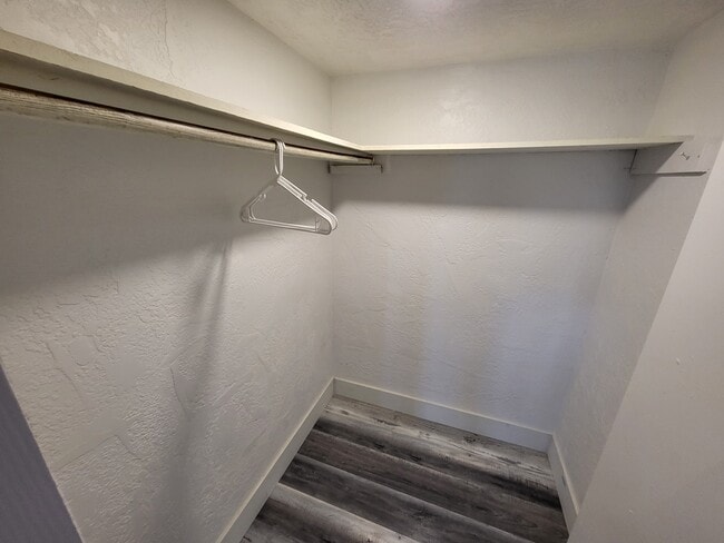 Building Photo - Lime Way