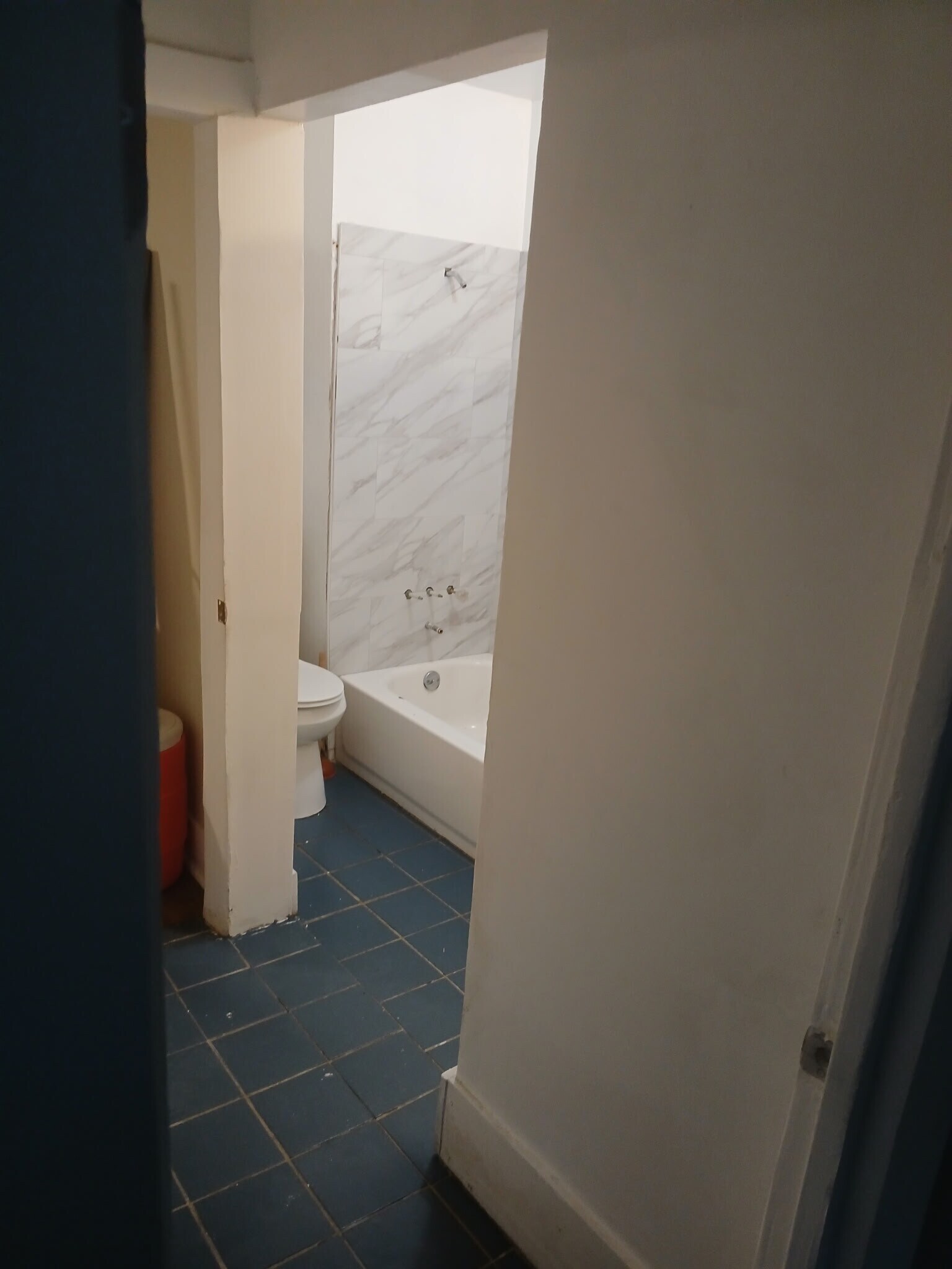 New Shower - 3453 Siskiyou St