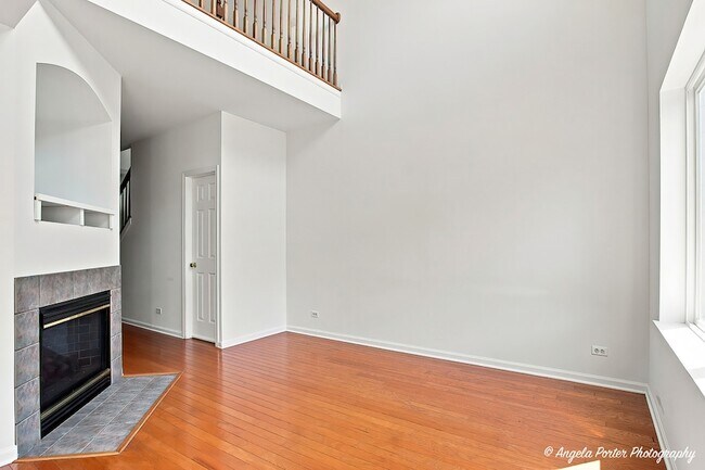Building Photo - 376 N Patriot Dr