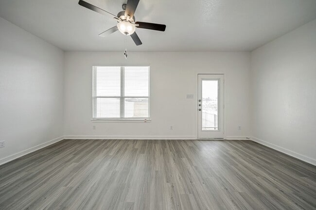 Building Photo - Where Style Meets Comfort: Elevate Your Li...