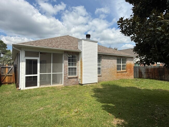 Building Photo - 9697 Leeward Way