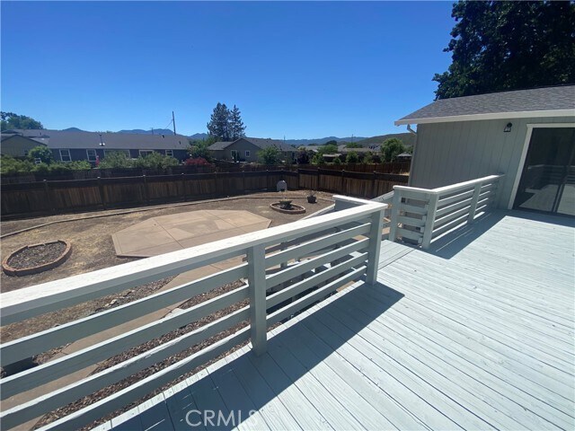 Building Photo - 19491 Mountain Meadow S