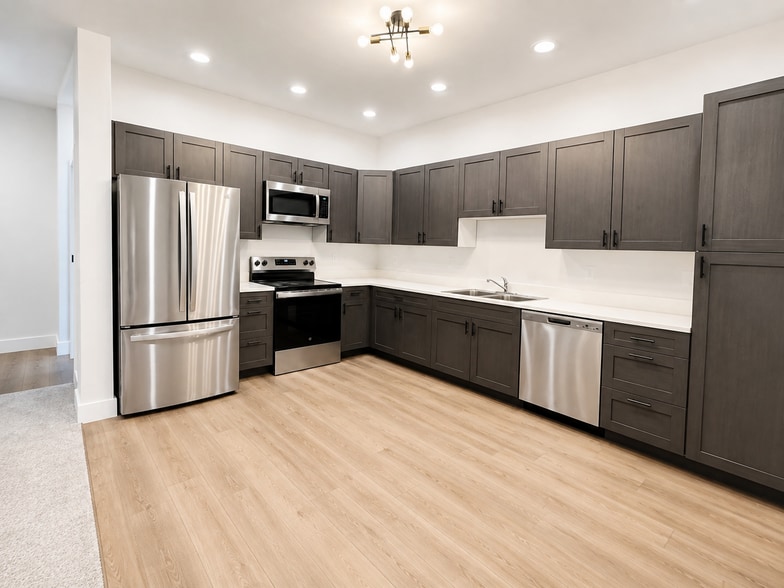 Building Photo - 105 Colorado Ave