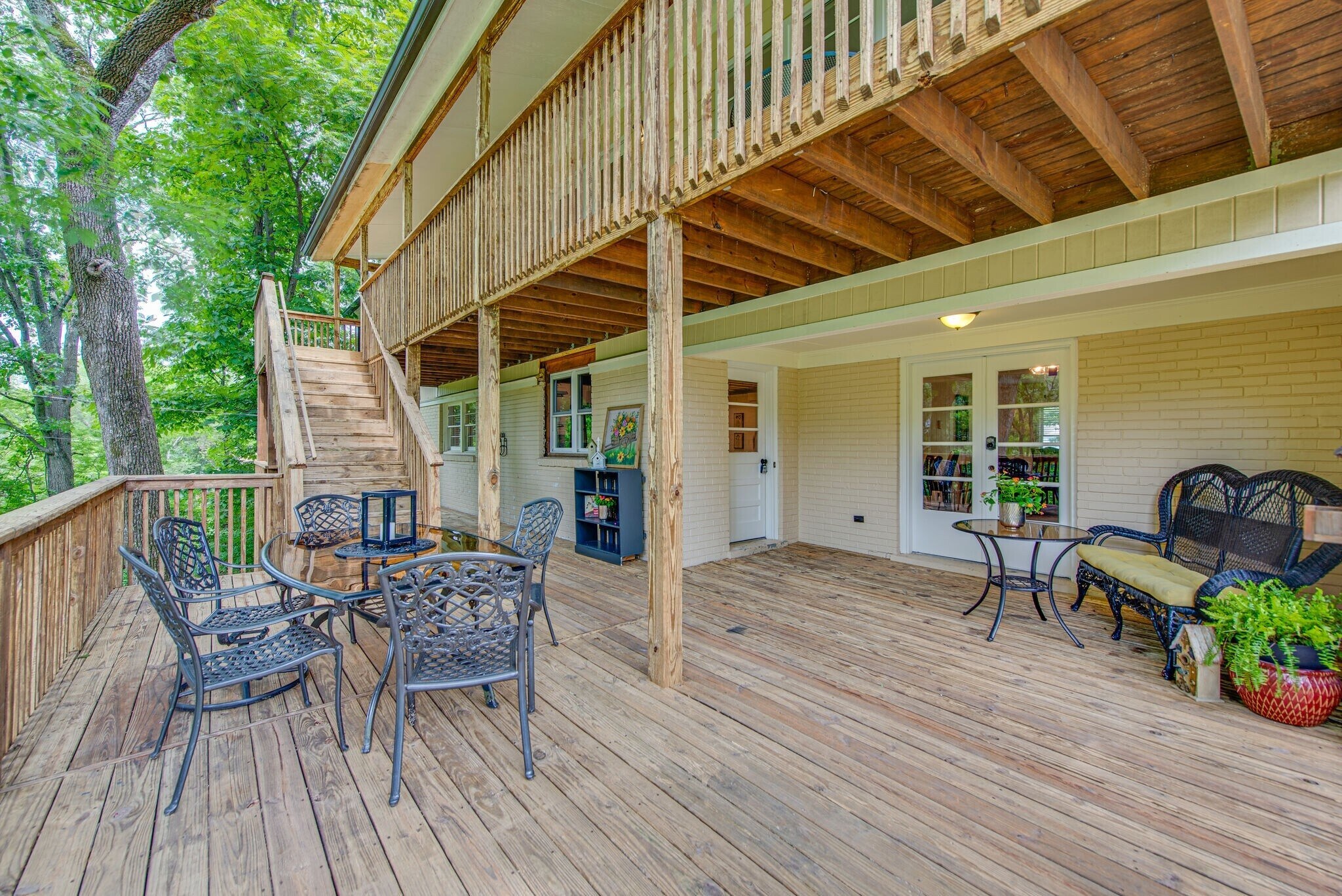 Building Photo - 629 Brook Hollow Rd