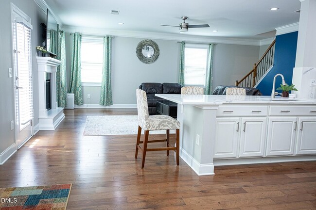 Building Photo - 5016 Trembath Ln