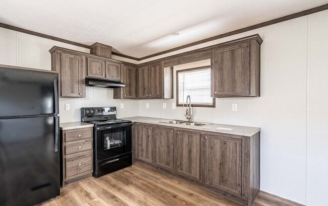 Building Photo - 139 Hubert Blvd