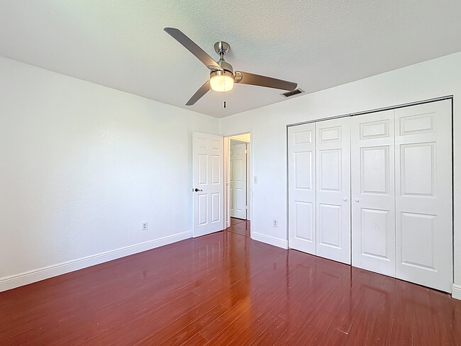 Building Photo - 375 NW 48th Ave