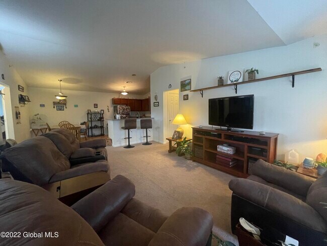 Building Photo - 15 Kempton Pl