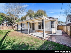 Building Photo - 963 River Rock