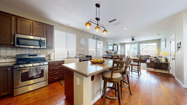 Building Photo - 5446 Antique Rose Way