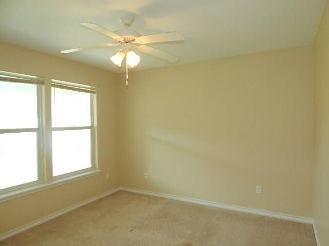 Building Photo - 6806 Windy Creek Dr