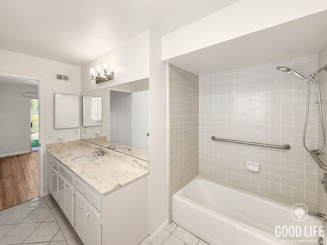 Building Photo - Charming One-Story 3-Bedroom Home with a B...