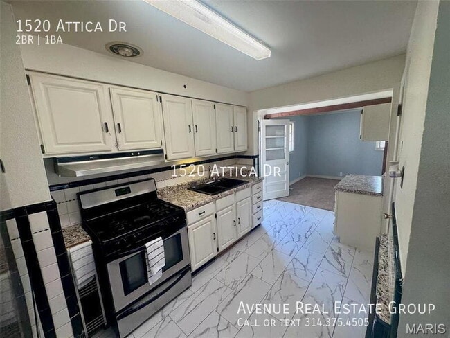 Building Photo - 1520 Attica Dr