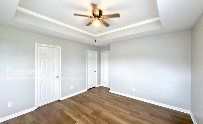 Building Photo - 222 Bermuda Lakes Dr