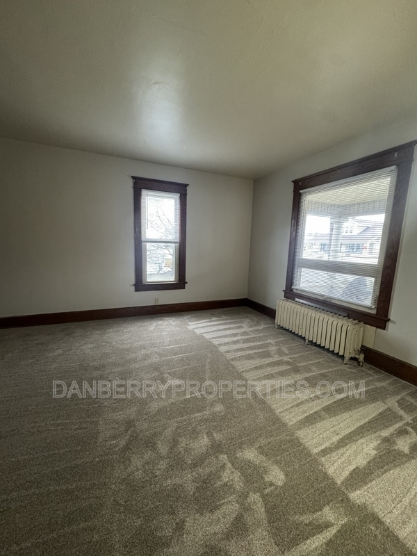 Building Photo - 717 N Union St