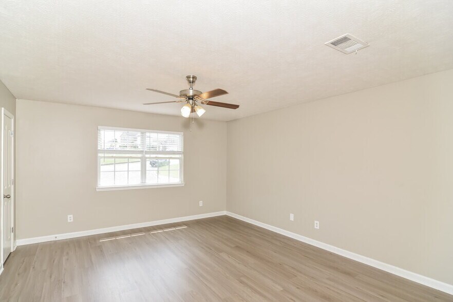 Building Photo - 1109 Modesto Ct