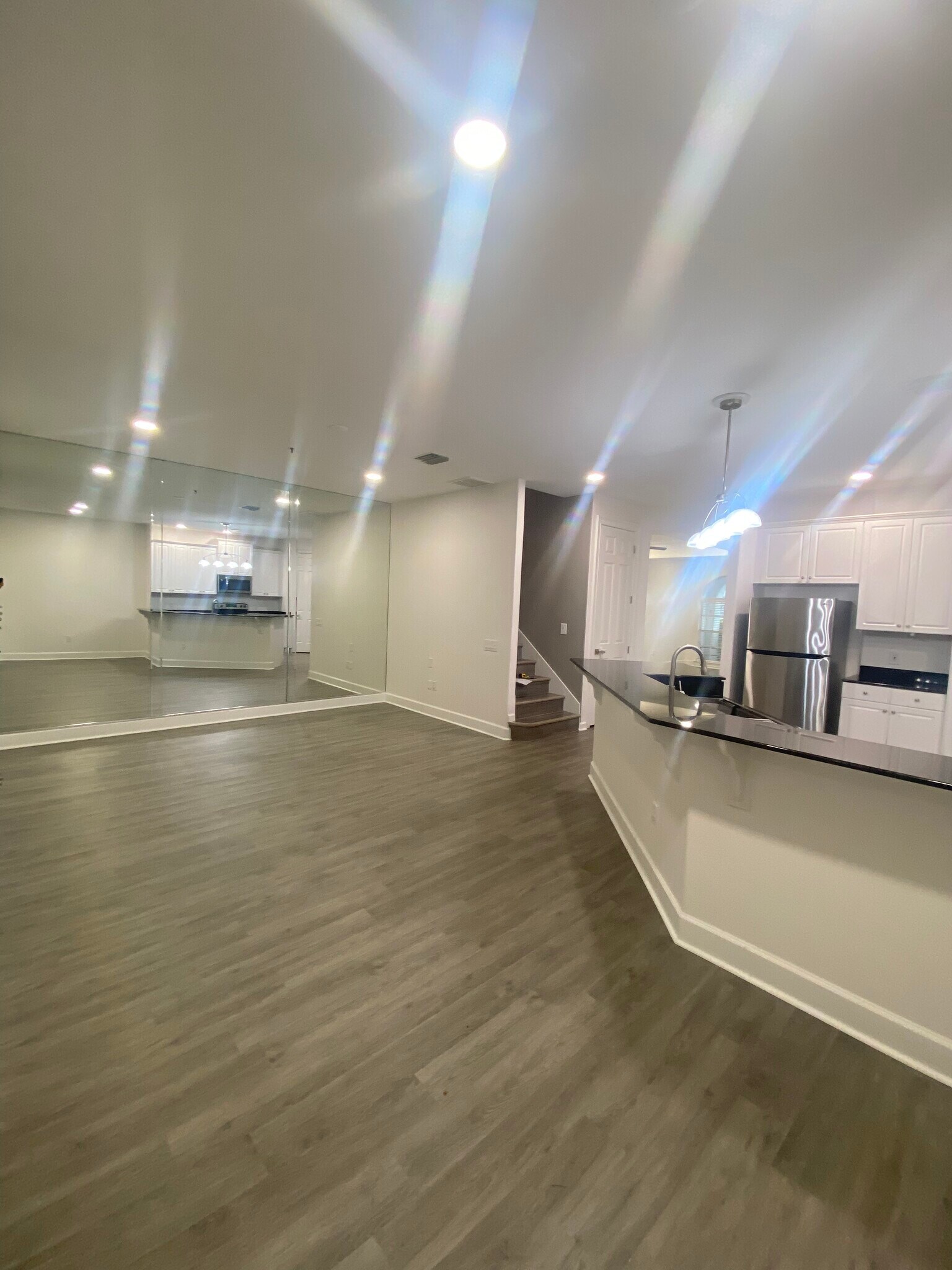 Building Photo - 11611 Highbury Way