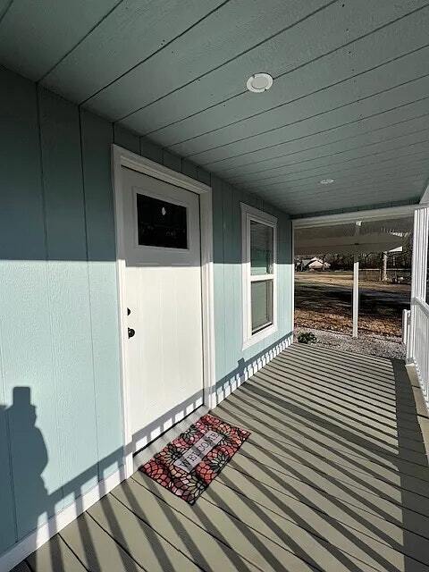 Building Photo - 1674 N Oliver St