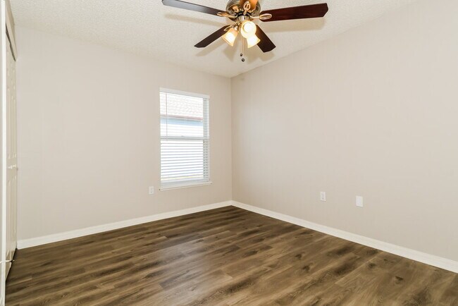 Building Photo - 11157 Wyndham Hollow Ln