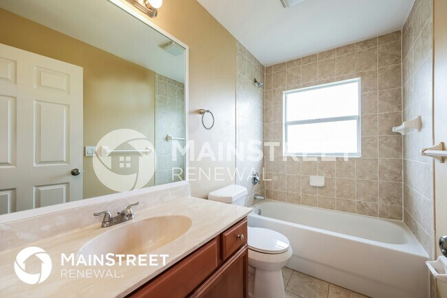 Building Photo - 3016 25th St W