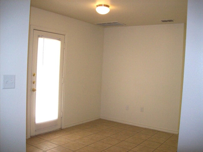 Building Photo - 803 N Bangor Ave