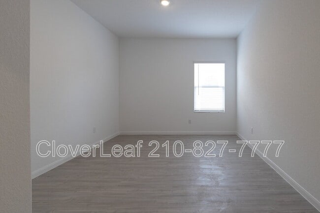 Building Photo - 6072 Companion Rd