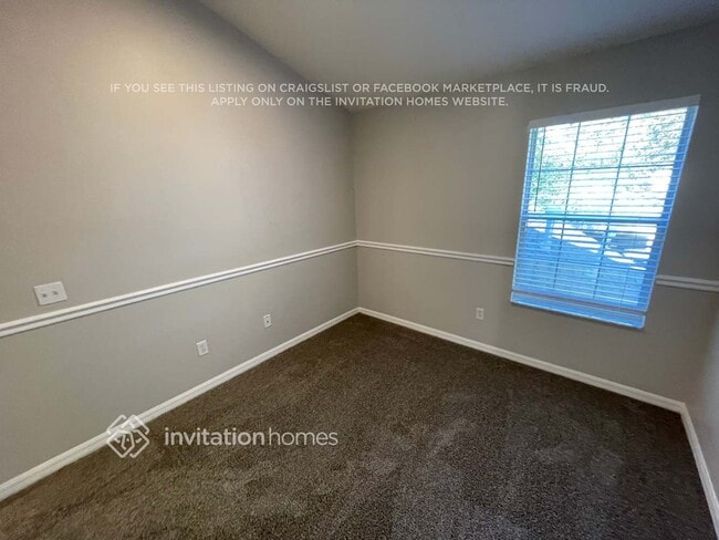 Building Photo - 17905 Havenview Ln