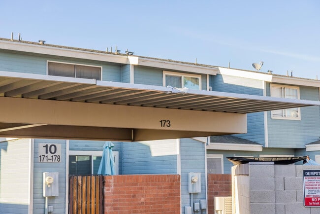 Building Photo - 2301 E University Dr