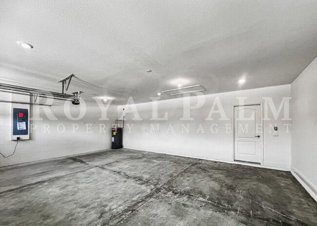 Building Photo - 25 Orlando Blvd