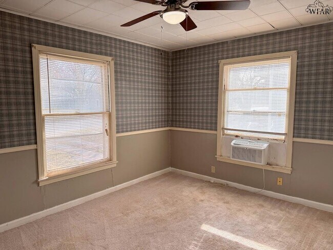 Building Photo - 3402 Grant St