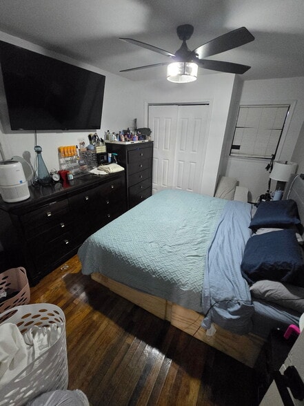 Bedroom 1 - 38 6th St