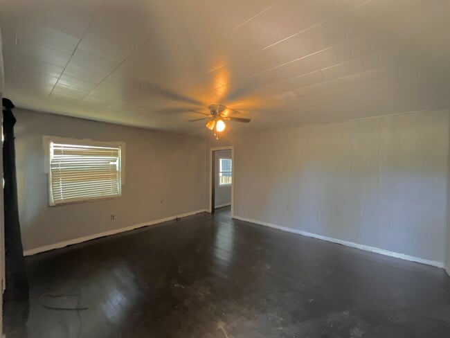 Building Photo - 2 Bedroom 1 Bathroom/Springhill,La