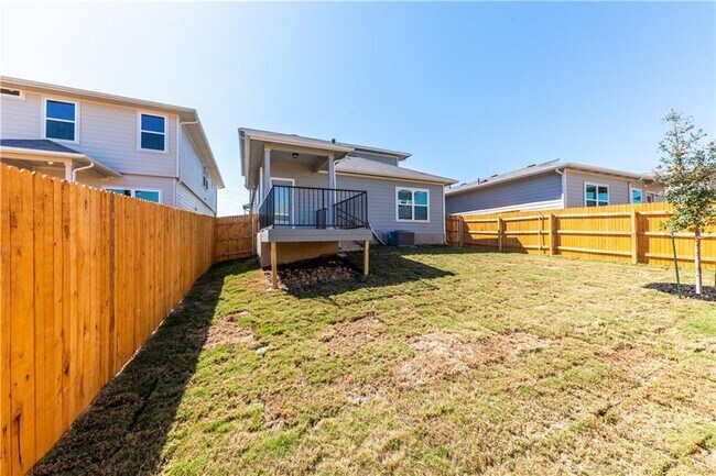 Building Photo - 8304 Mimi Ln