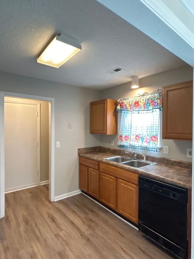 Building Photo - T.R. Lawing Property