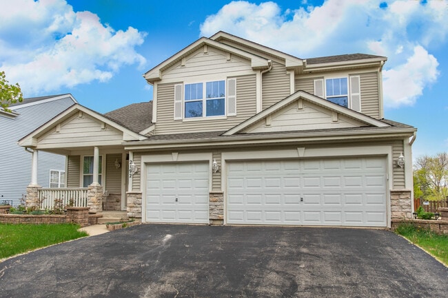 Primary Photo - 2192 Fescue Dr
