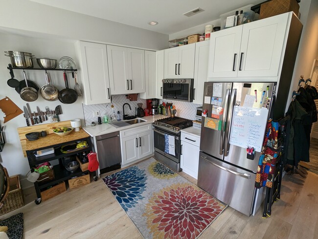 Kitchen with movable cart - 459 Florida Ave NW