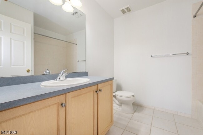 Building Photo - 177 Brittany Ct