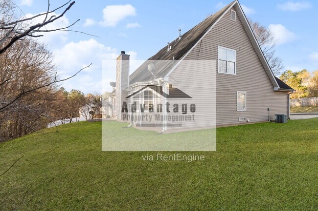 Building Photo - 382 Summer Hill Cir