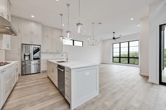 Building Photo - 6805 Adeline Wy