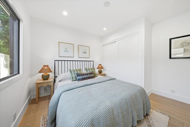 Building Photo - Completely Remodeled, Custom 4BR3.5BA Hilltop Home w/ Incredible Panoramic Ocean/Whitewater/Coast...