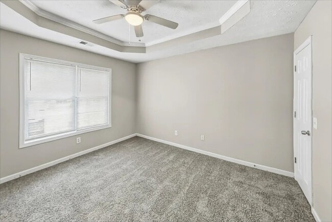 Building Photo - 114 N Etowah Ln