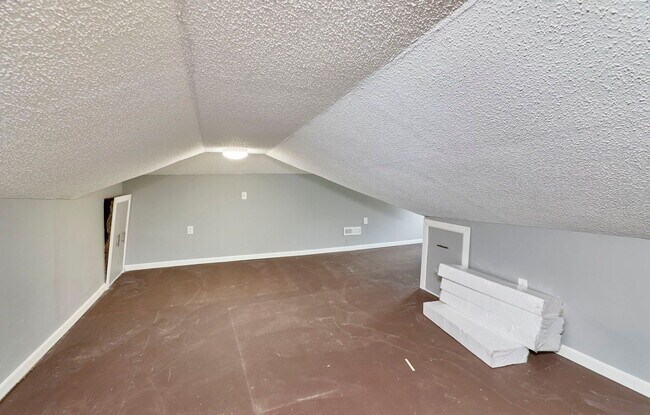 Building Photo - 1037 Prigge Rd