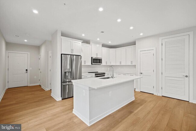 Building Photo - 1675 Bandit Loop