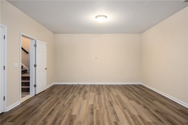 Building Photo - 1434 Wembley Ct NE