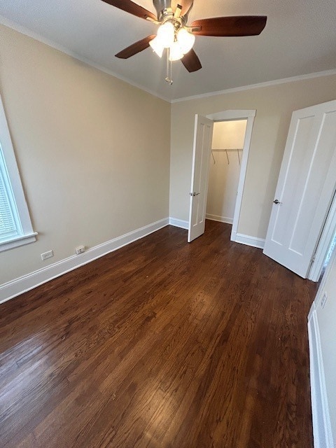 Building Photo - 2510 N Leclaire Ave