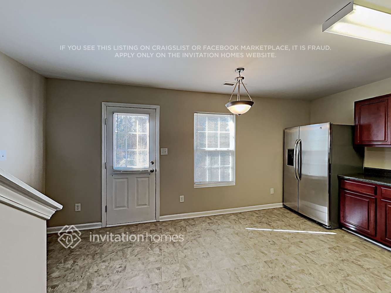 Building Photo - 1330 Cadre Cir