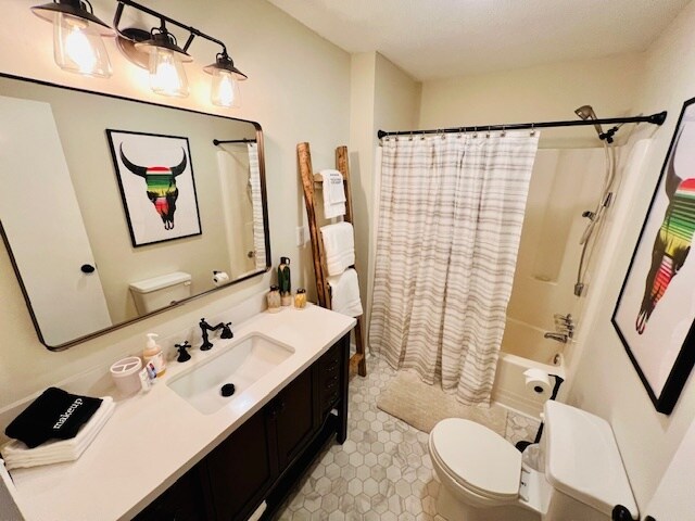 Building Photo - 4412 Wesley Rd