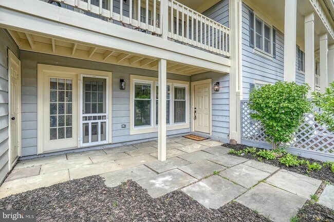 Building Photo - 20527 Shadyside Way