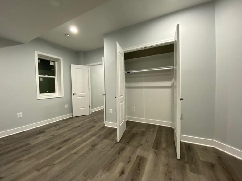 Building Photo - 24967 Halite Dr