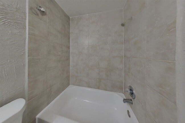 Building Photo - 18311 Autumn Trails Ln